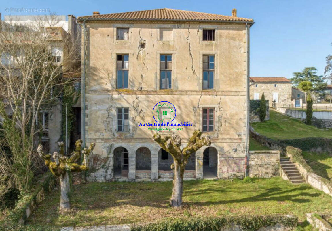 Appartement à PRAYSSAS