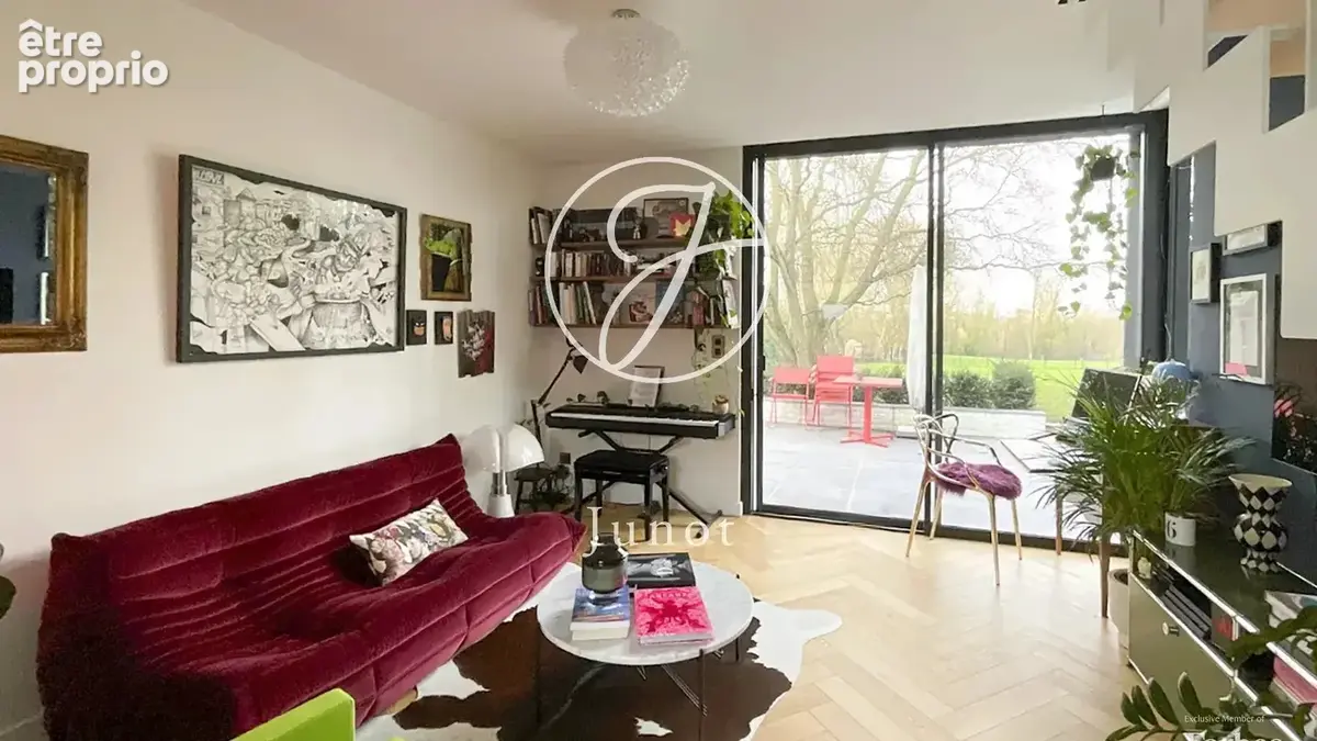 Genech - Maison contemporaine à vendre - 9 pièces - 252m² - 4 chambres - DUPLEX annexe de 2 pièces indépendant - Garage et carpo - photo 16