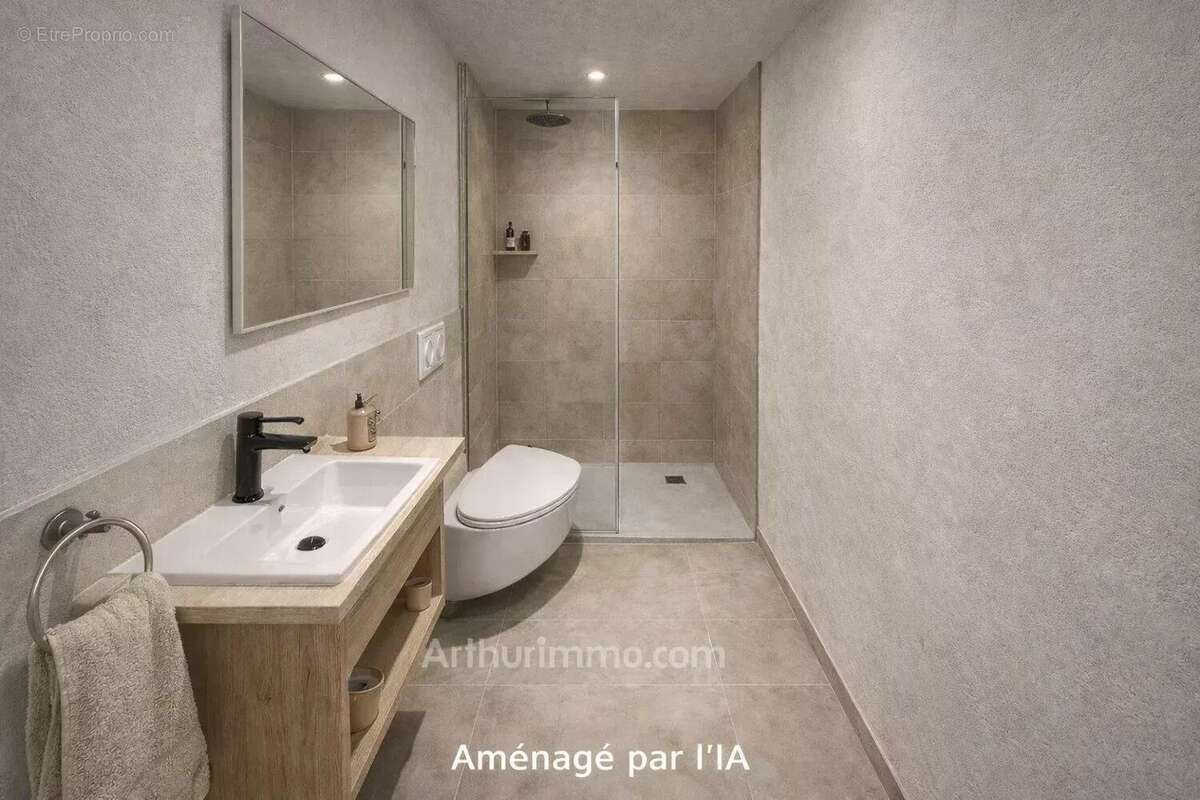Appartement à MOUANS-SARTOUX