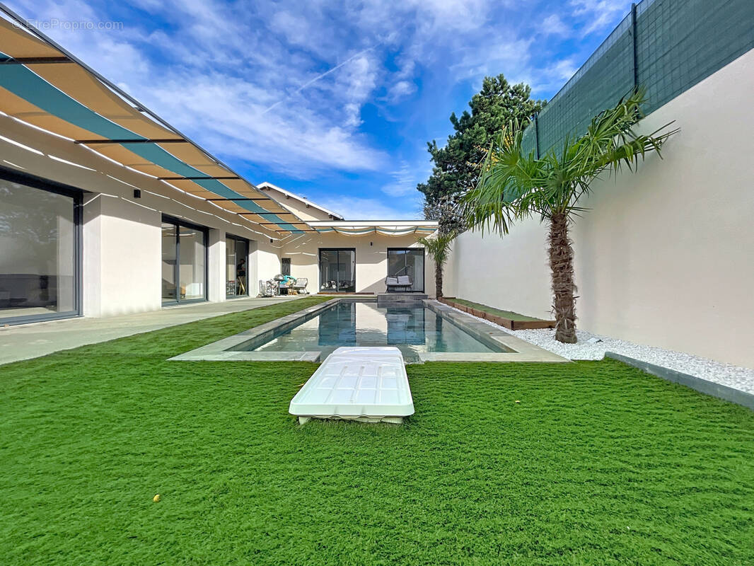 Maison à ANDREZIEUX-BOUTHEON