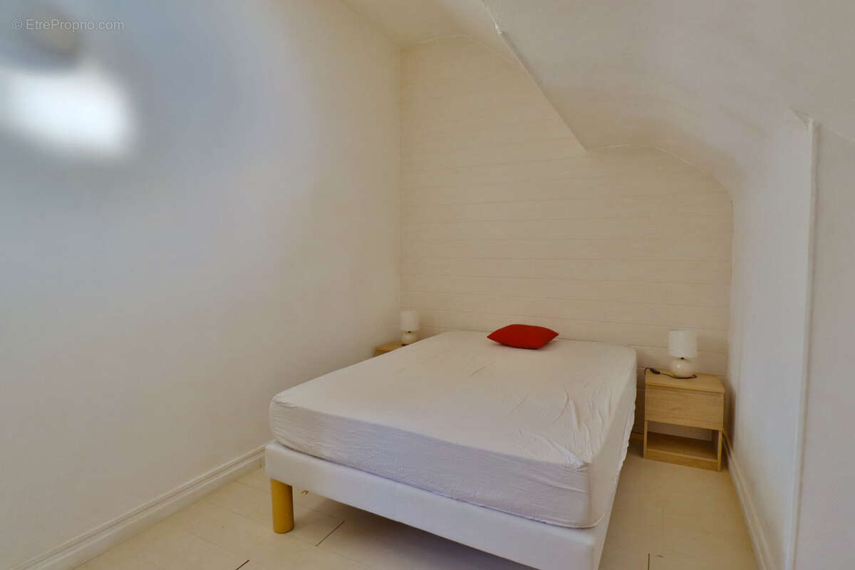 Appartement à SAINTE-SAVINE
