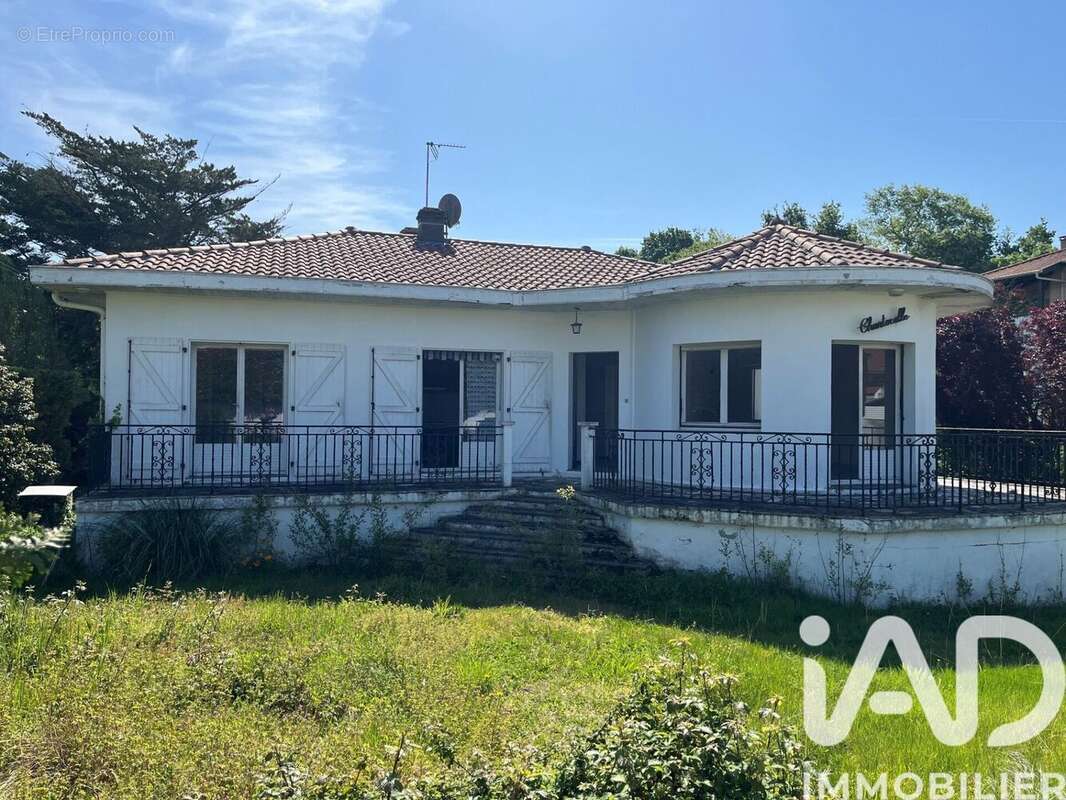 Photo 1 - Maison à ANGLET