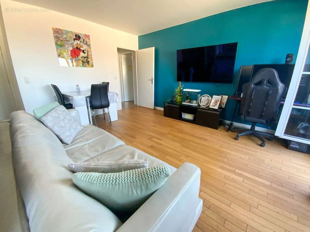 Appartement à LE RAINCY