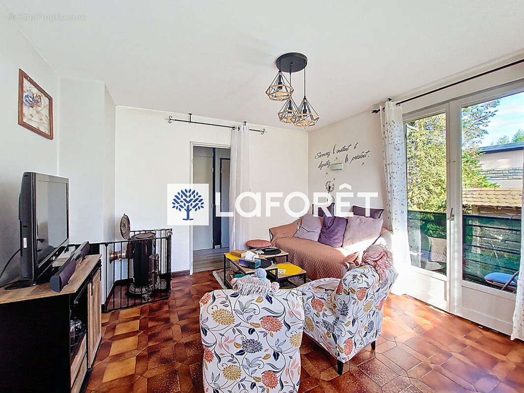 Maison à VOUJEAUCOURT