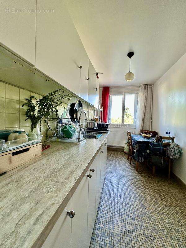 Appartement à CORBEIL-ESSONNES