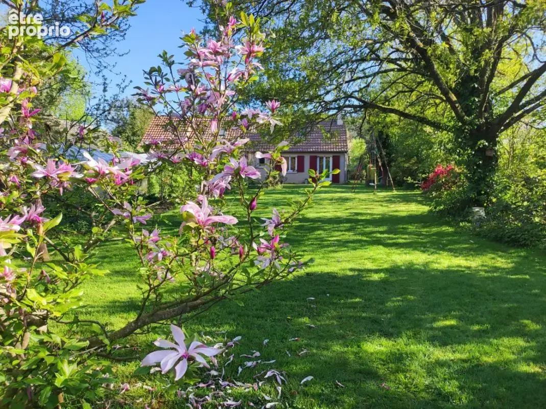 Maison à SAVIGNE-L'EVEQUE