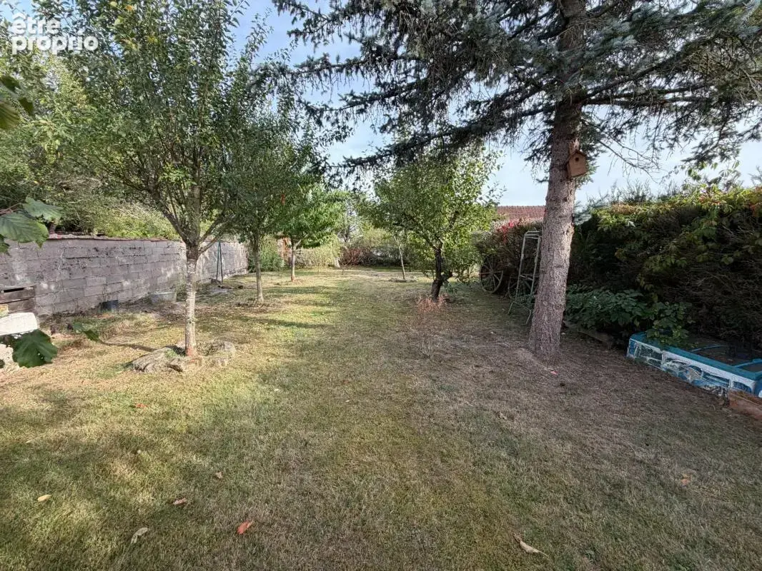 Maison de caractère mitoyenne avec beaux volumes, sauna, terrasse et jardin – Pexonne (54) - photo 15