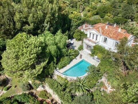 Maison 475 m² à Menton  - photo 2