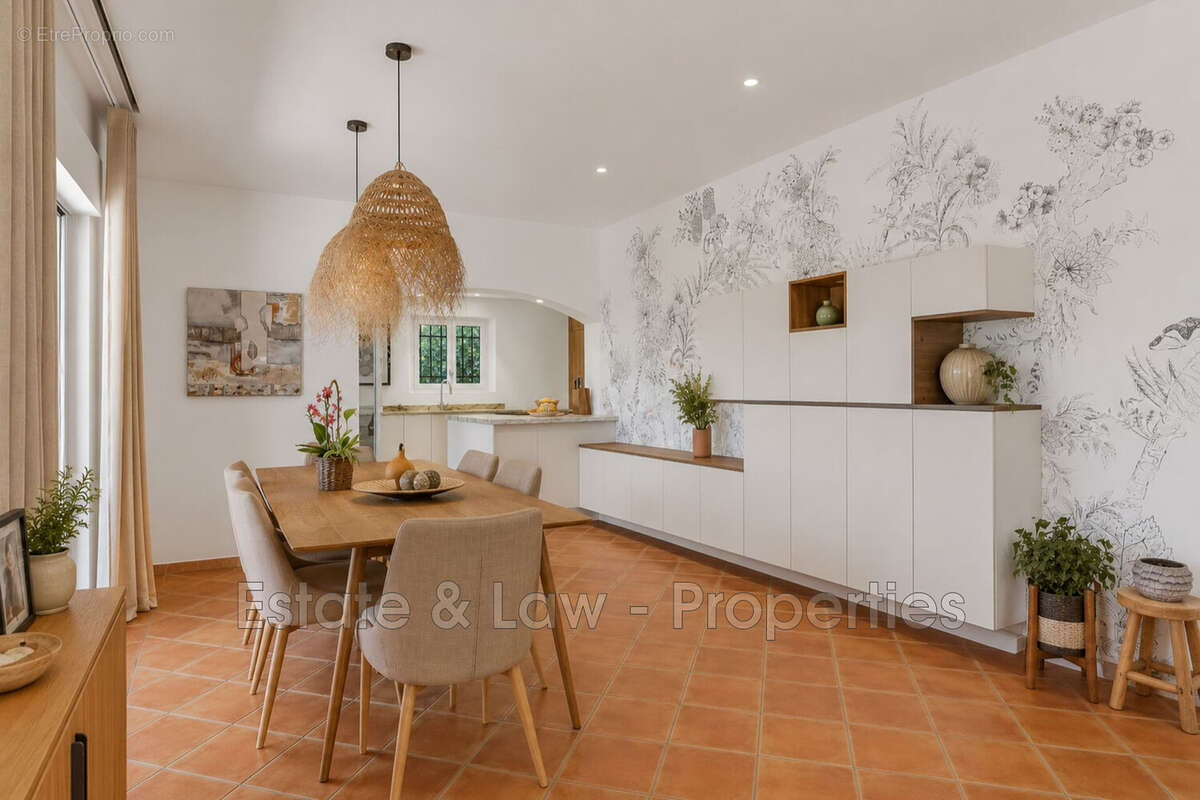Maison 150 m² à Plan-De-La-Tour  - photo 6