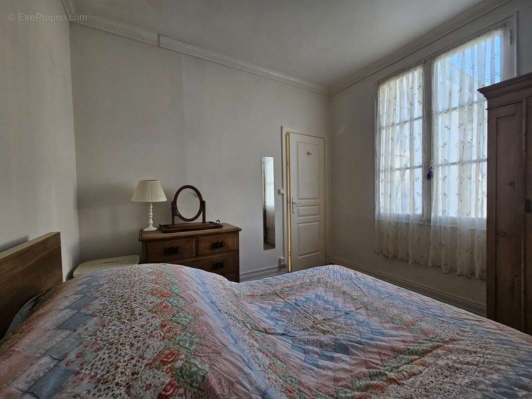 Maison à EYMET