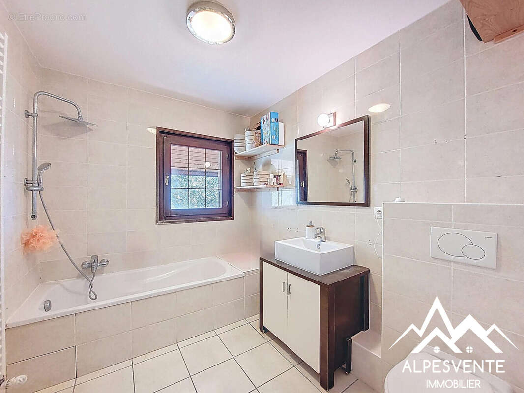 vente-maison-mitoyenne-3ch-jardin-allinges-alpesvente  - Maison à ALLINGES