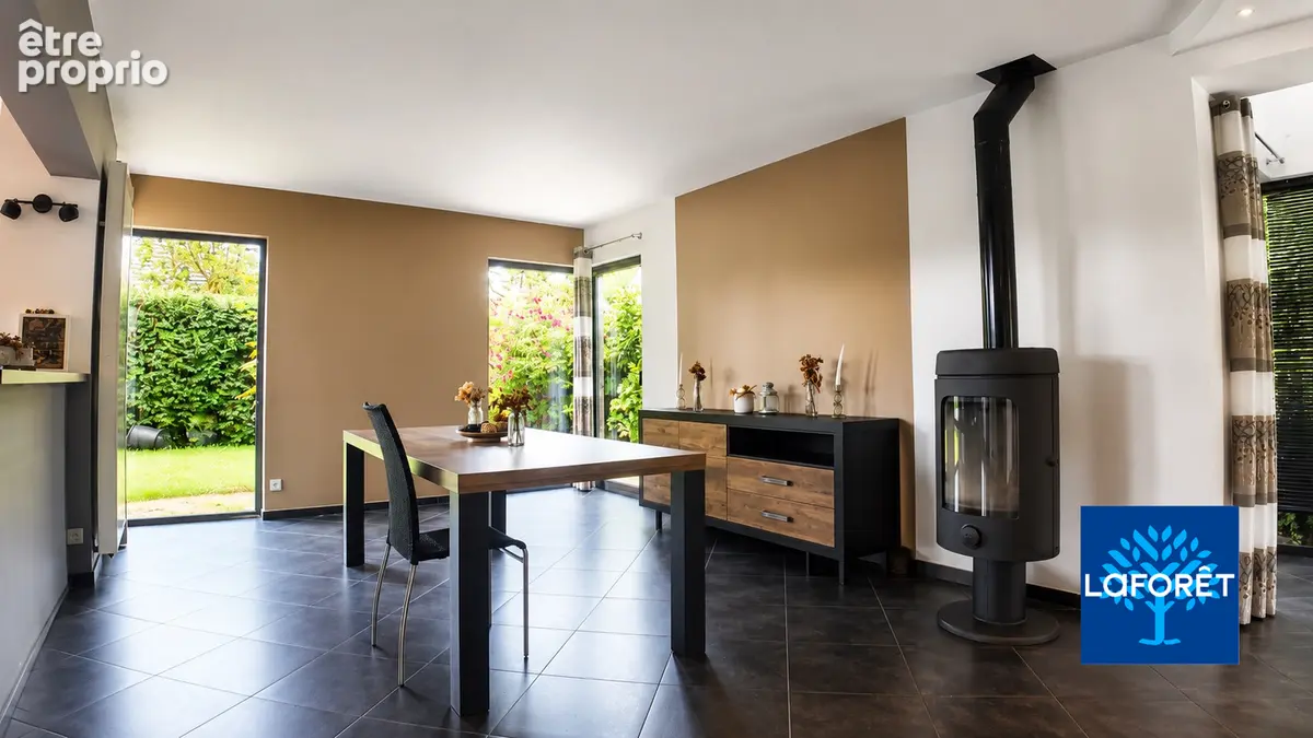 Pavillon individuel semi plain-pied de 200 m2   5 chambres   Saultain - photo 3