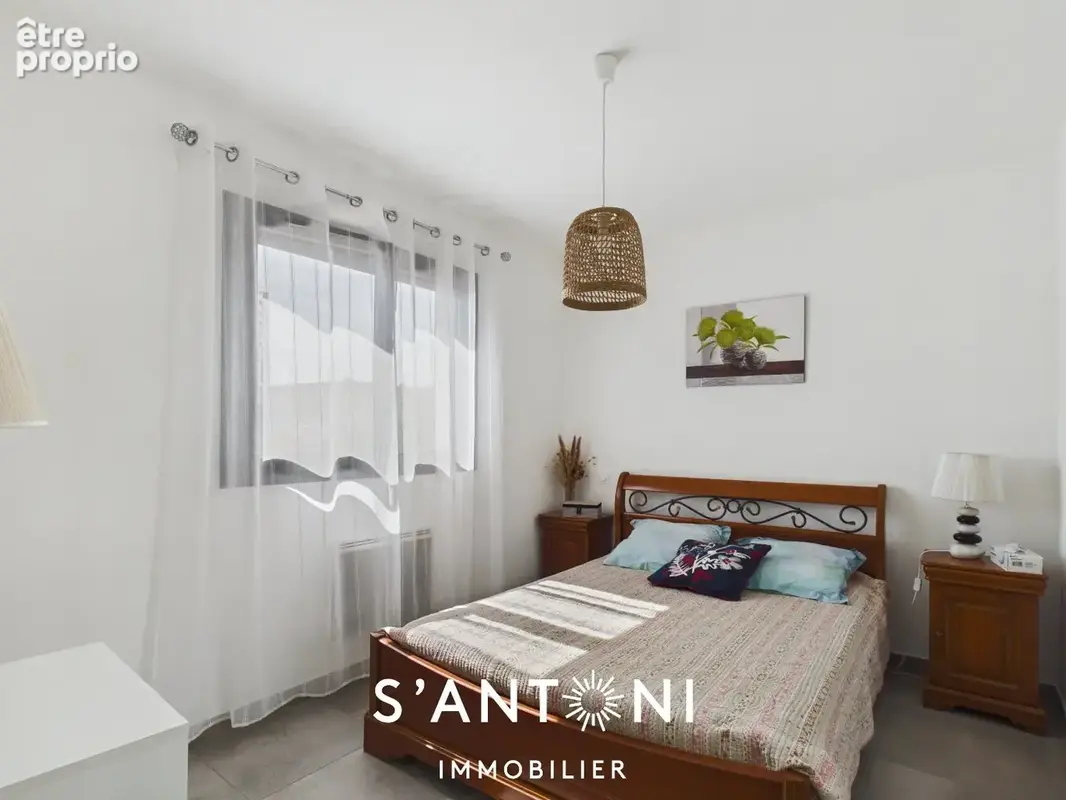 AGDE- Maison contemporaine 121 m²  3 chambres  Piscine  Garage - photo 15