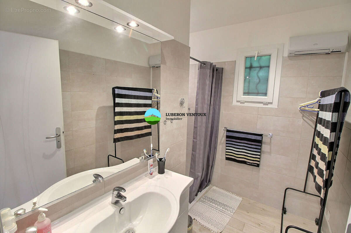 Maison 2 chambres, de plan pied d'environ 65 m2 au pied du Mont Ventoux - photo 6