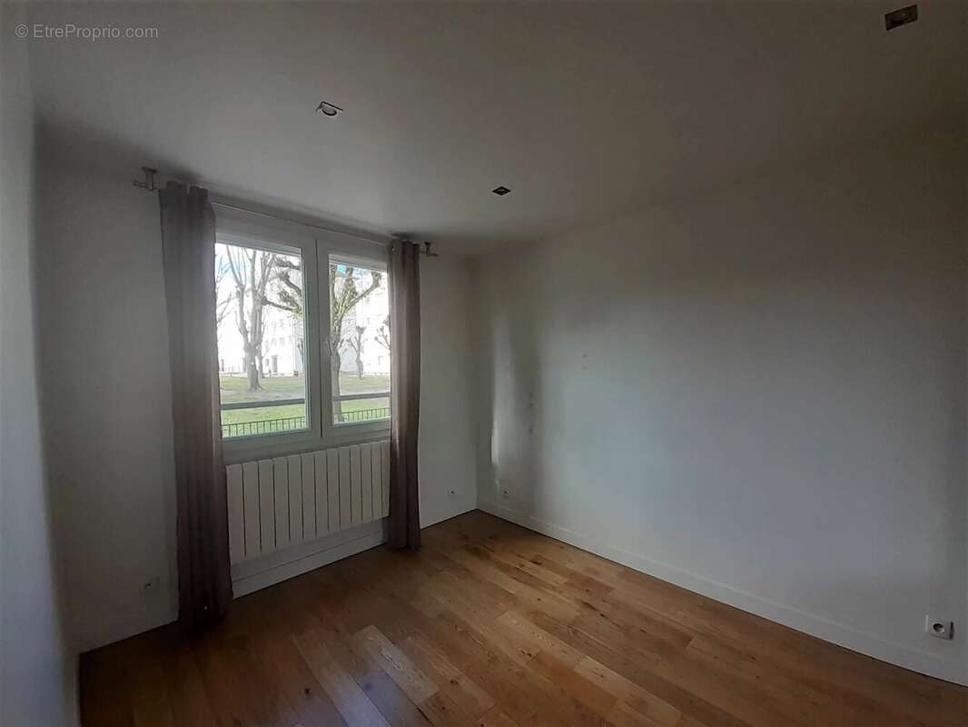 Houilles la main de fer exclusivite - photo 5