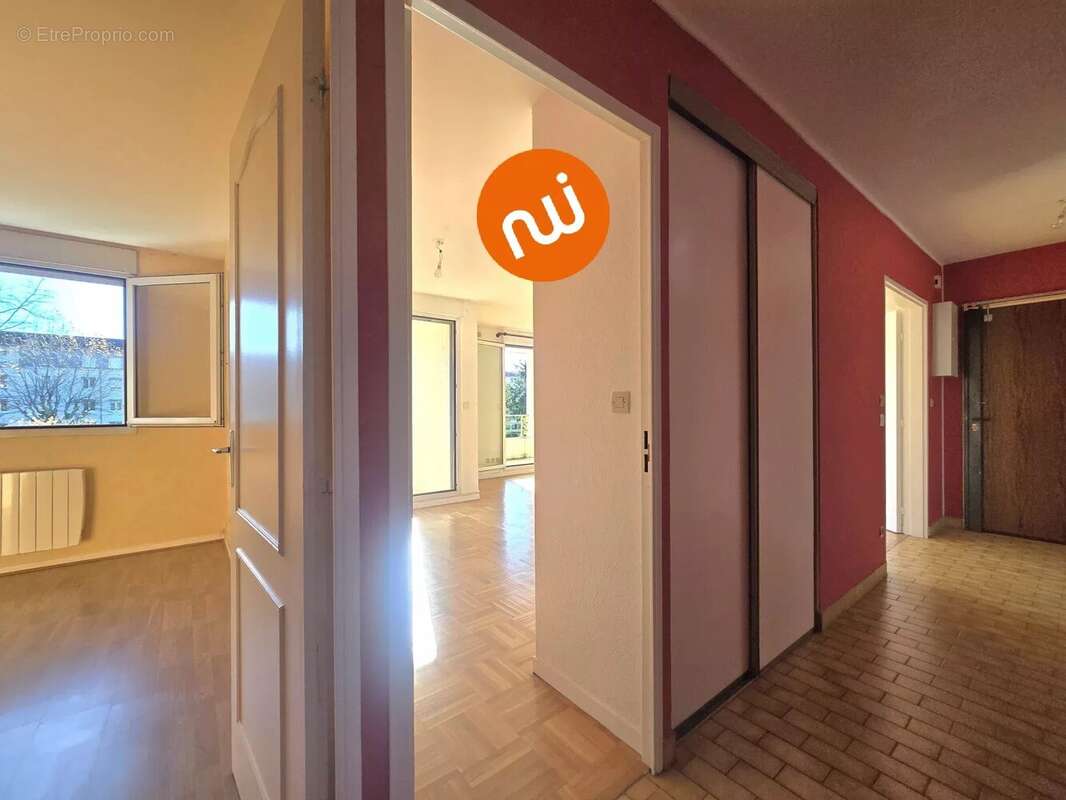 Appartement à TASSIN-LA-DEMI-LUNE