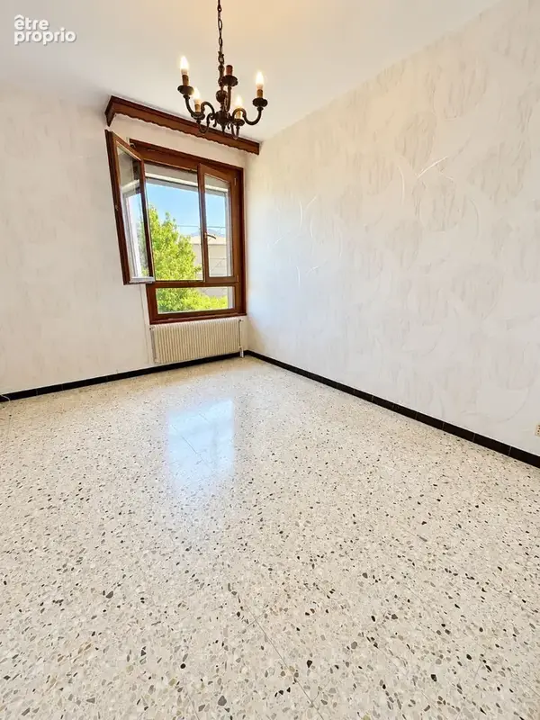 Jarville Montaigu  Maison familiale de 190 m2 Grand Jardin  5/6  Chambres Garage 2 voitures - photo 7