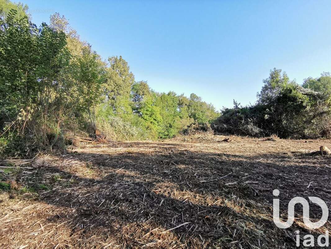 Photo 2 - Terrain à EYSUS