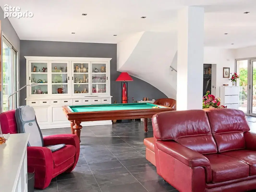 Villa standing à Mèze de 200 m² avec piscine sur terrain de 2000 m² - photo 9