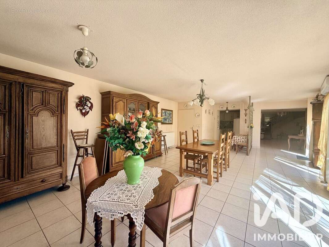 Maison 215 m² à Pithiviers-Le-Vieil  - photo 4