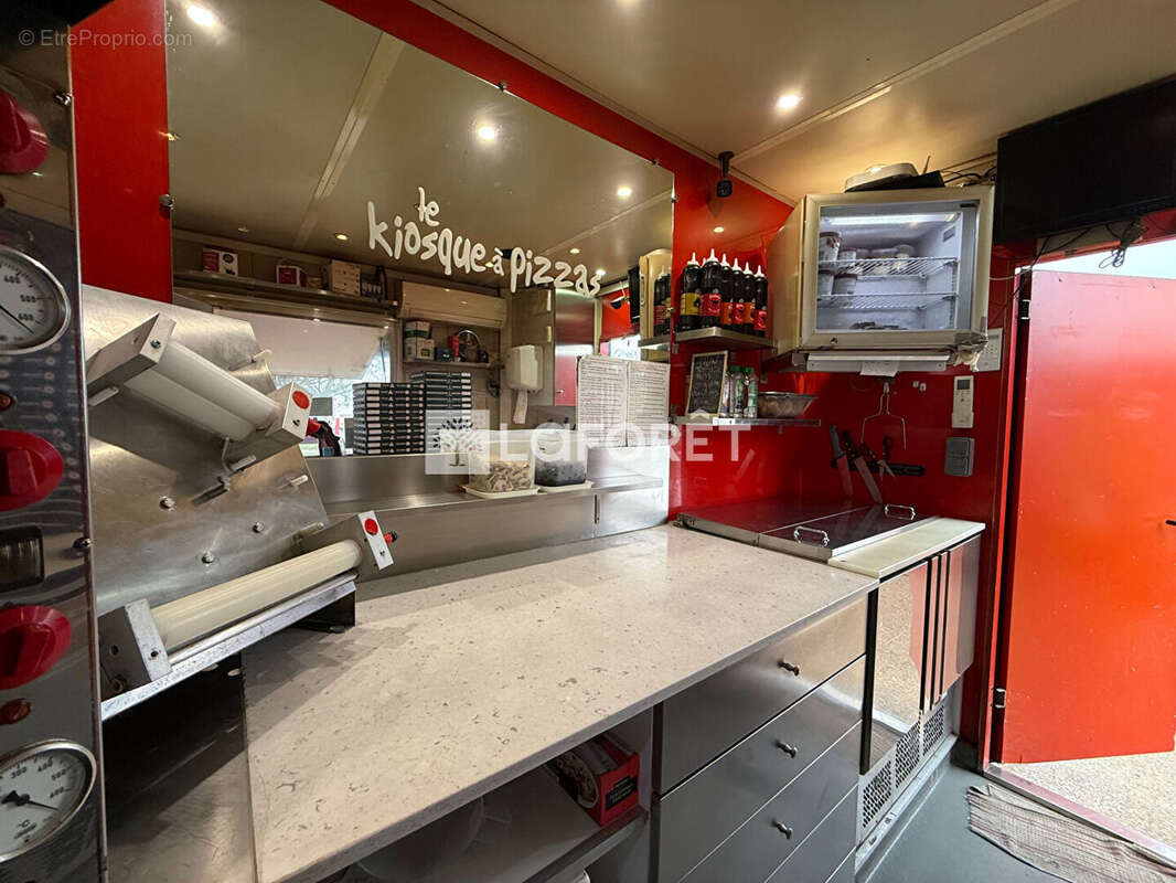 Commerce à RUBELLES