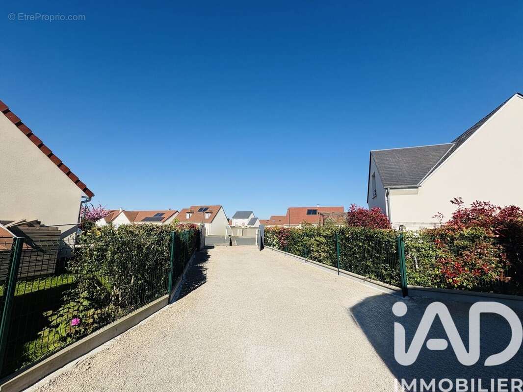 Photo 3 - Maison à SAINT-AY