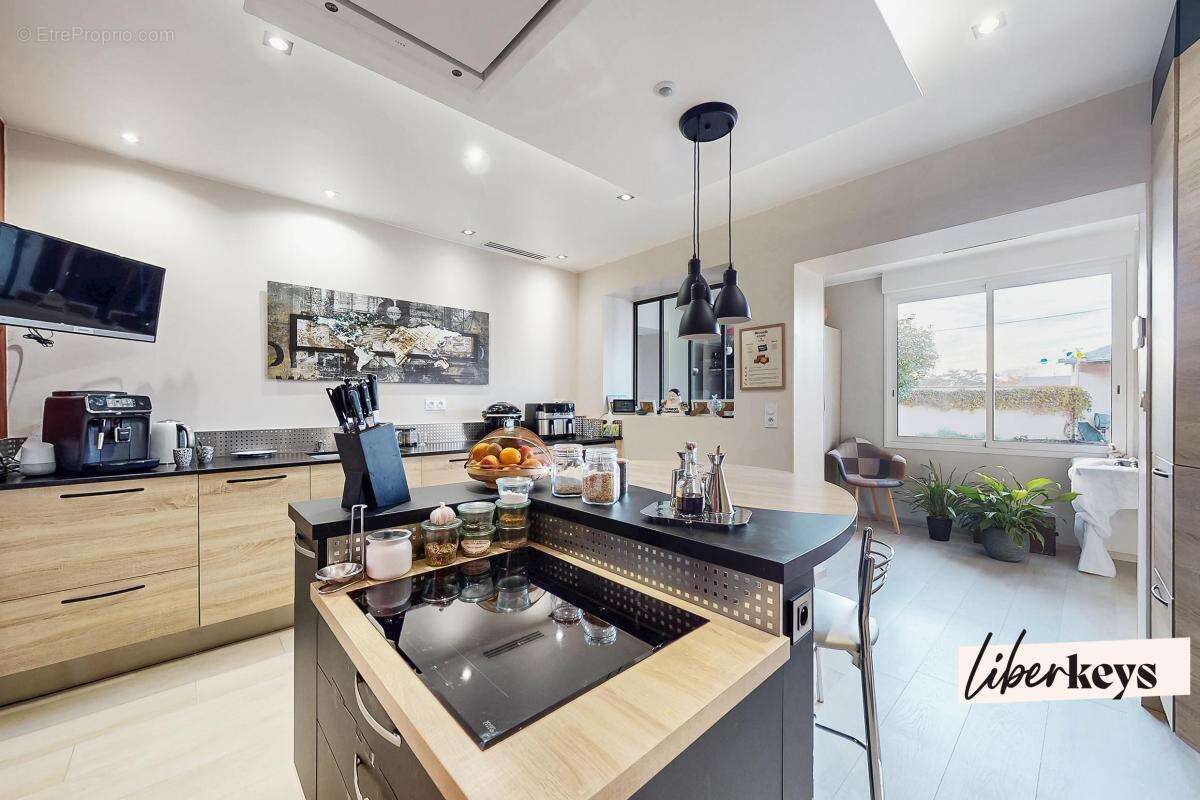 Maison à DOUE-LA-FONTAINE