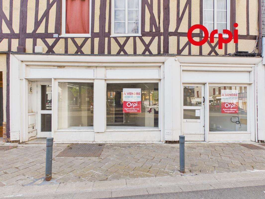Commerce à BERNAY