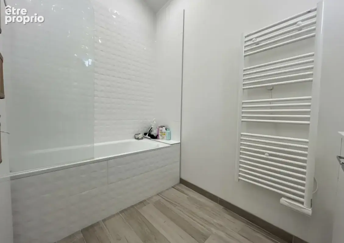 Maison 138 m² à La Chapelle-Saint-Mesmin  - photo 4