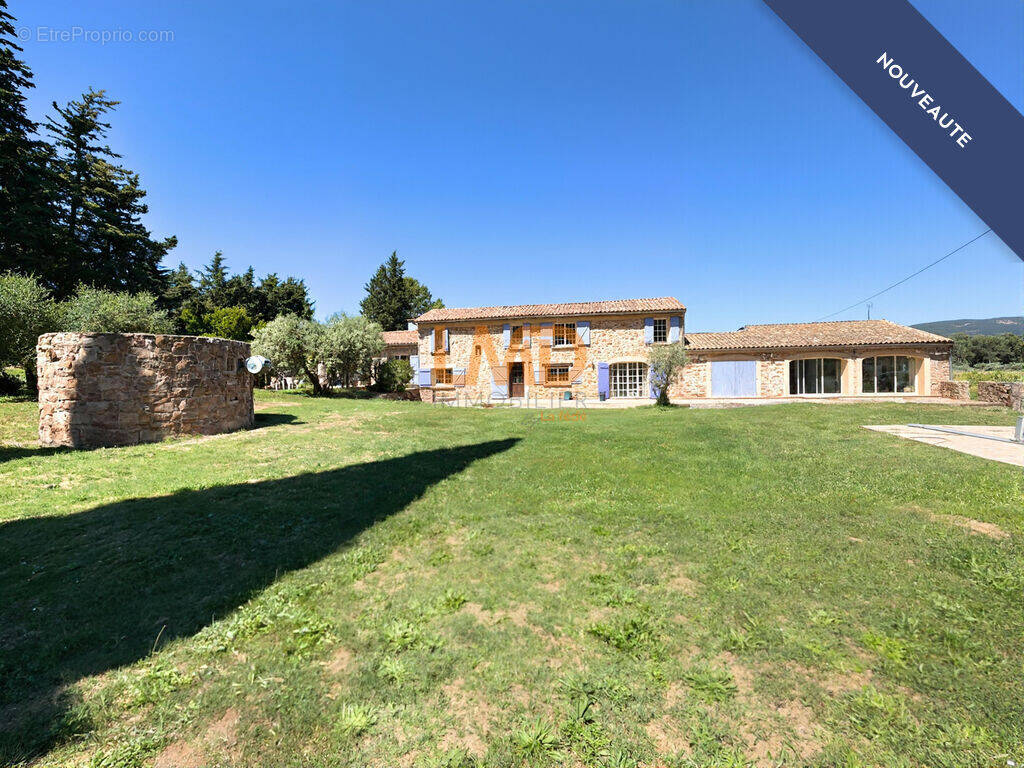 Maison à LA MOTTE