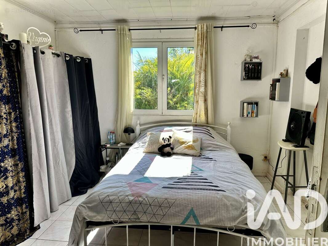 Maison 154 m² à Saint-Andre  - photo 7
