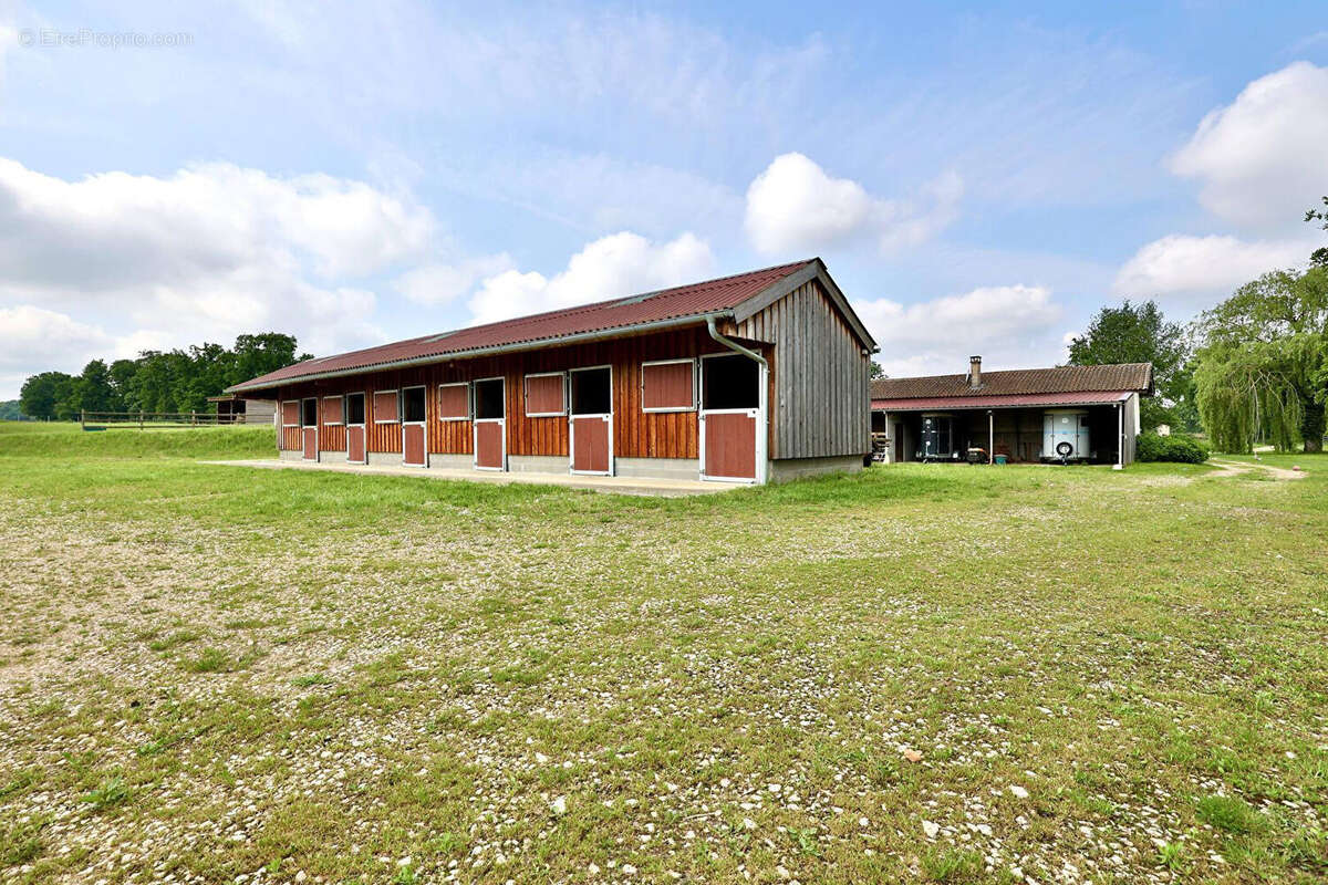 Maison à BOURG-EN-BRESSE