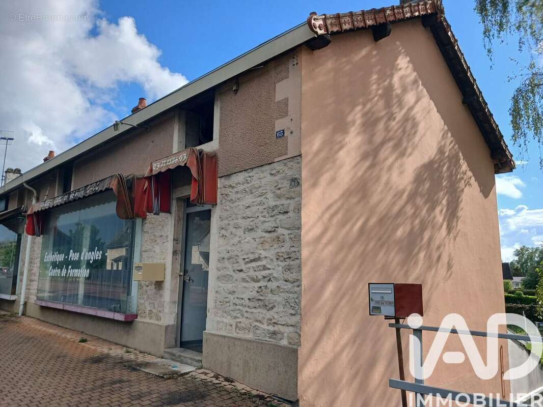 Photo 2 - Appartement à CHAMPFORGEUIL