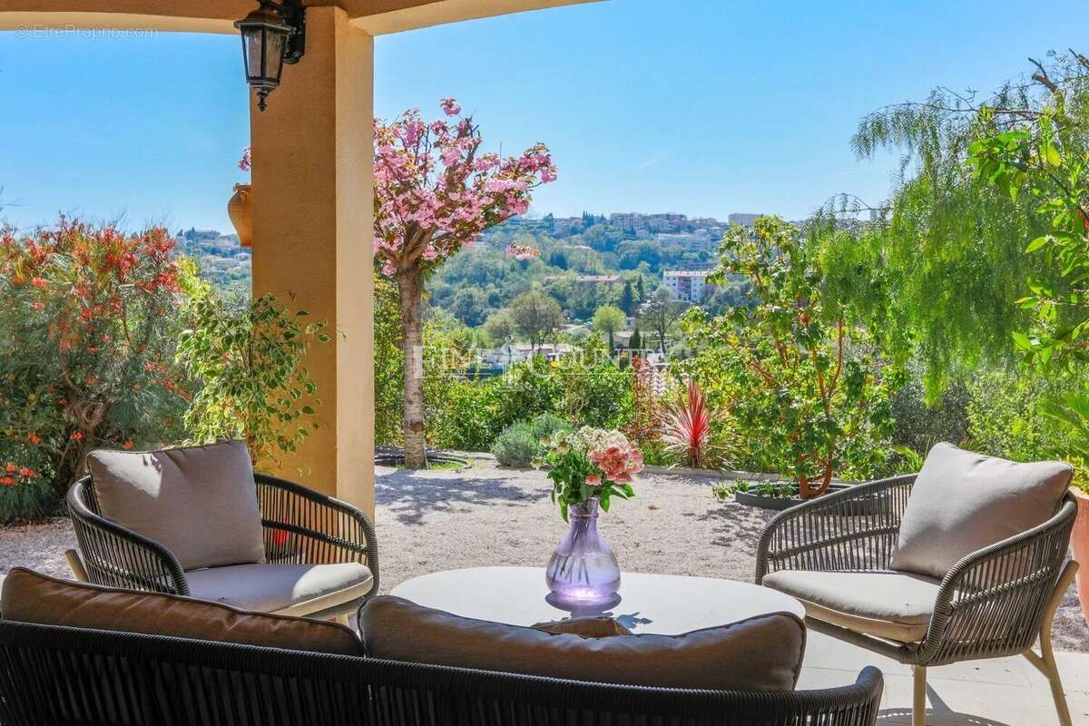 Maison à VENCE