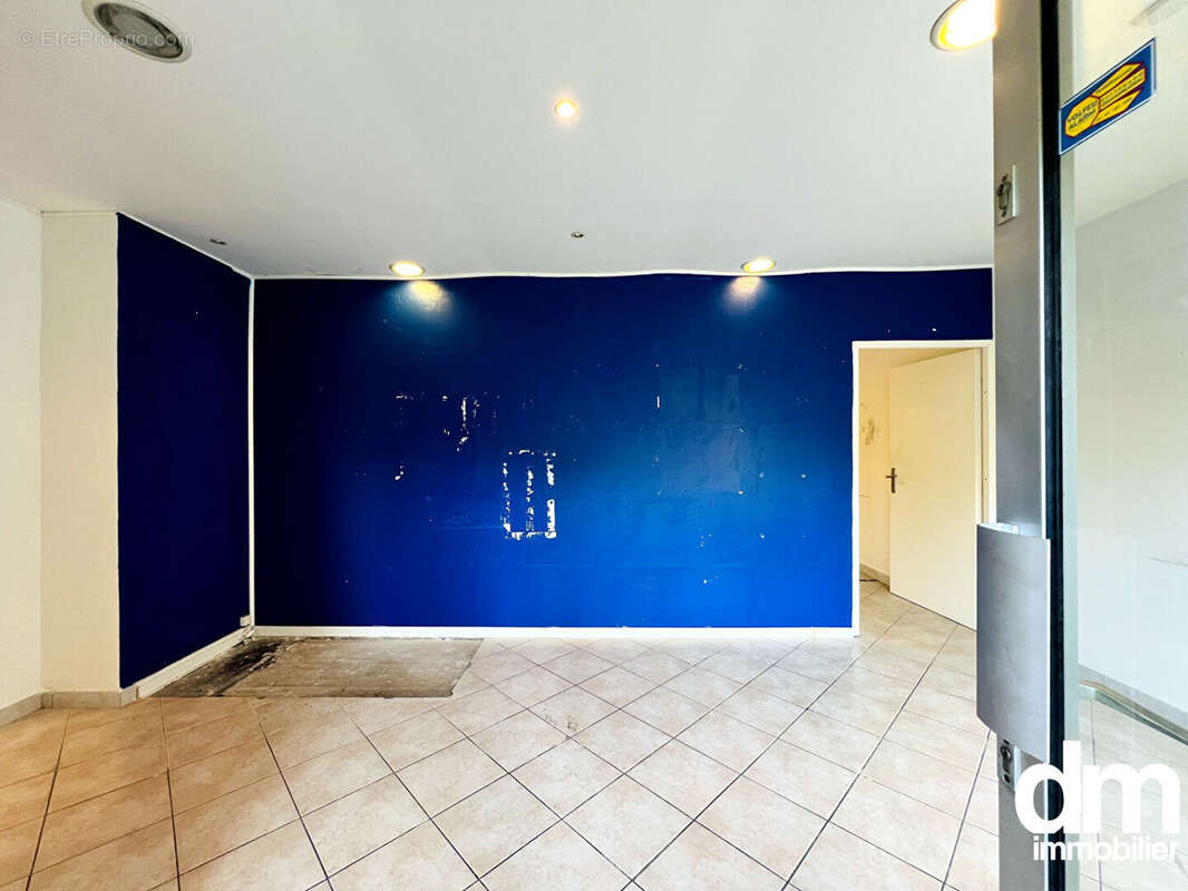 Commerce à PORT-DE-BOUC