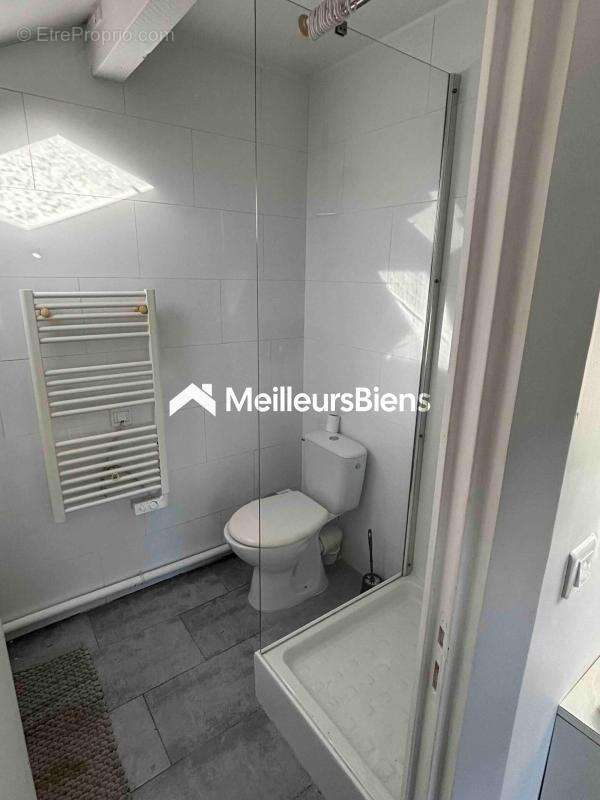 Appartement à BEAUCHAMP