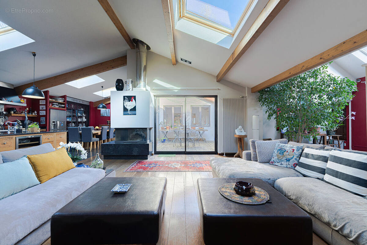 Appartement à CALUIRE-ET-CUIRE