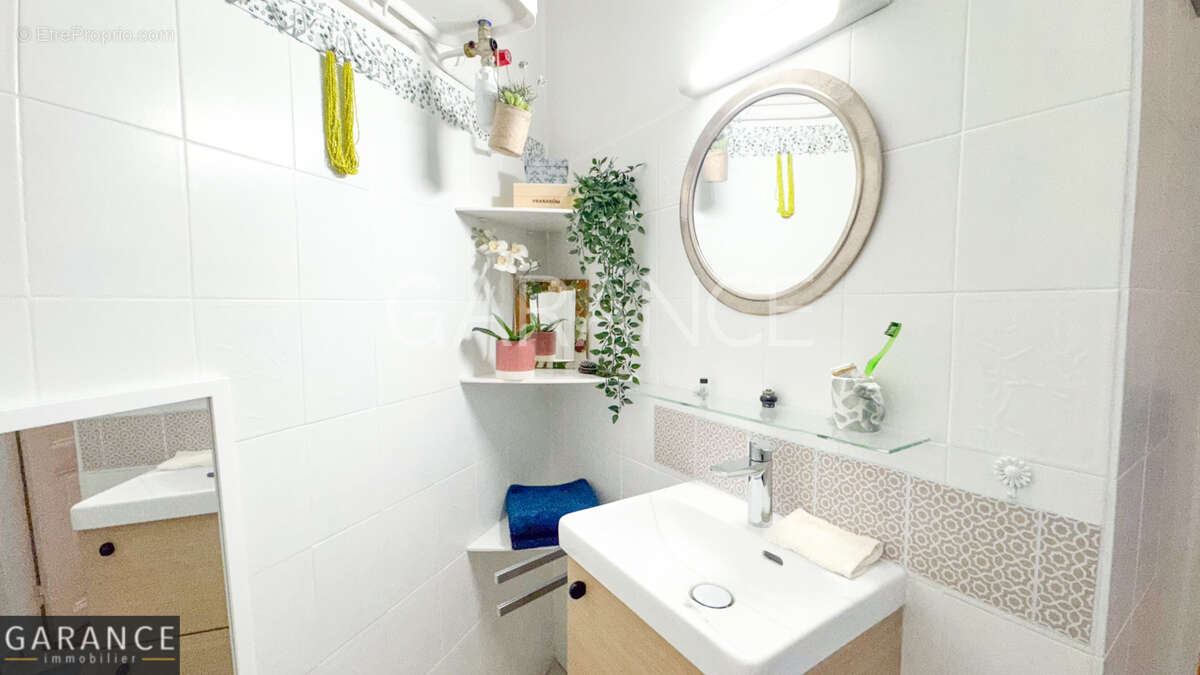 Appartement à PARIS-12E