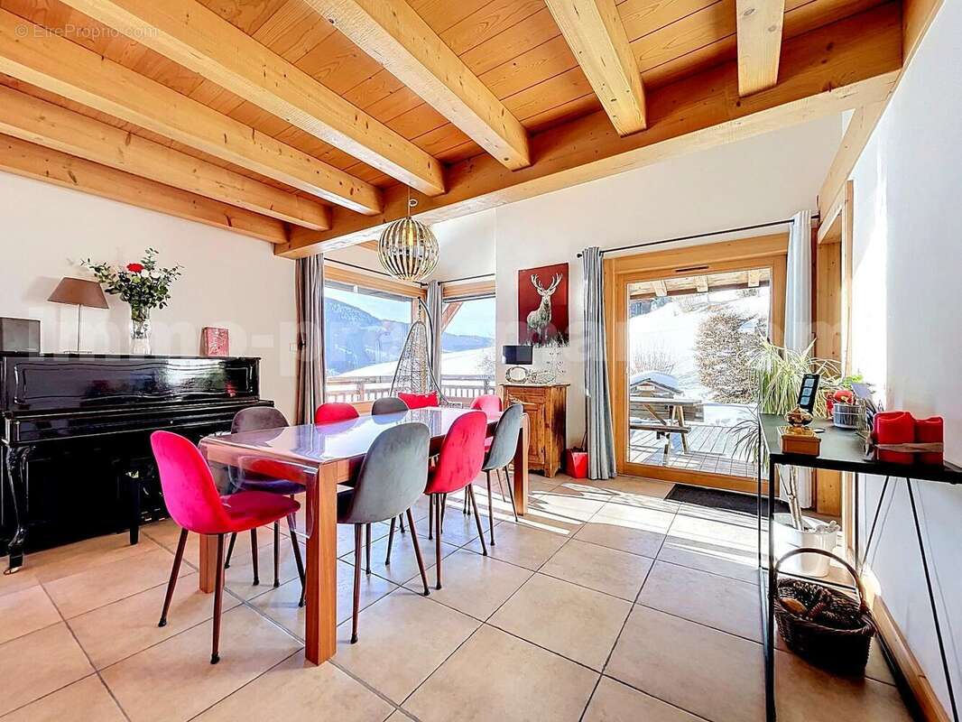 Chalet_megève_geneve_suisse_frontière_station_ski_annemasse_immo-proleman_forbes_cnews_altitude_luxe_neige_montagne_mont-blanc - Maison à MEGEVE