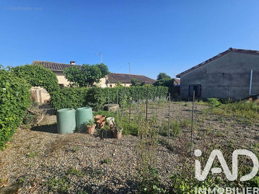 Maison 86 m² à Saint-Aignan  - photo 4