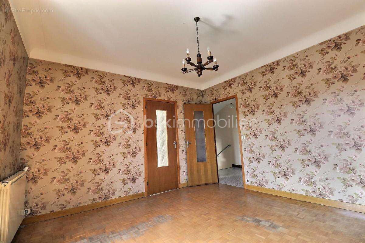 Maison 197m² Chabreloche 63250 - photo 6