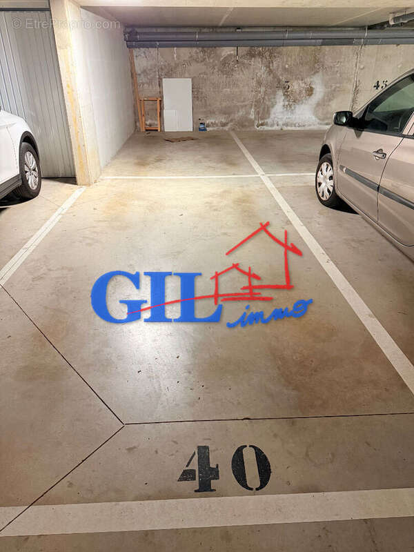 Appartement à VERT-SAINT-DENIS