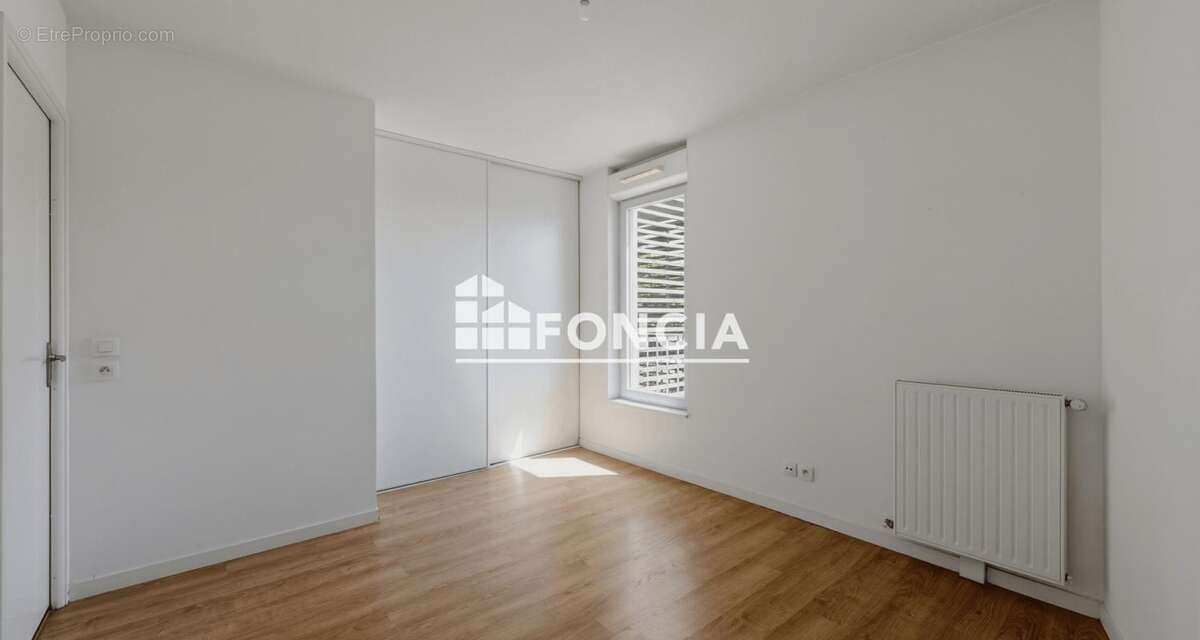 Appartement à CENON