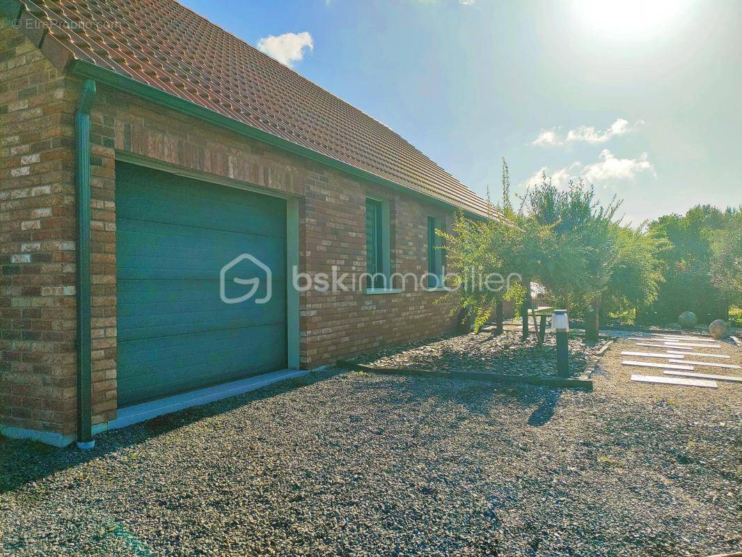 Maison à CAMPHIN-EN-CAREMBAULT