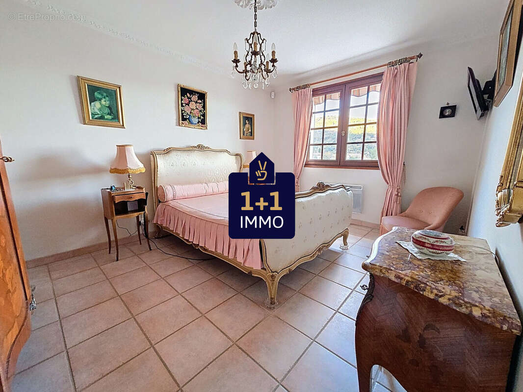 Maison 145 m² à Seillans  - photo 5