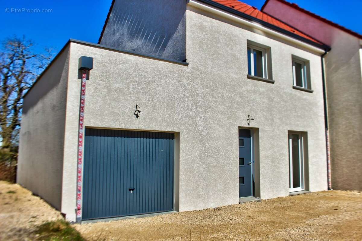 Maison à MARSANNAY-LE-BOIS