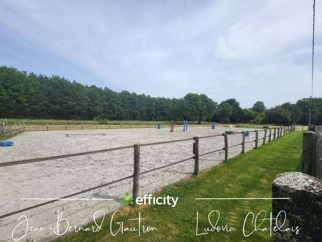 Maison à THORIGNE-FOUILLARD