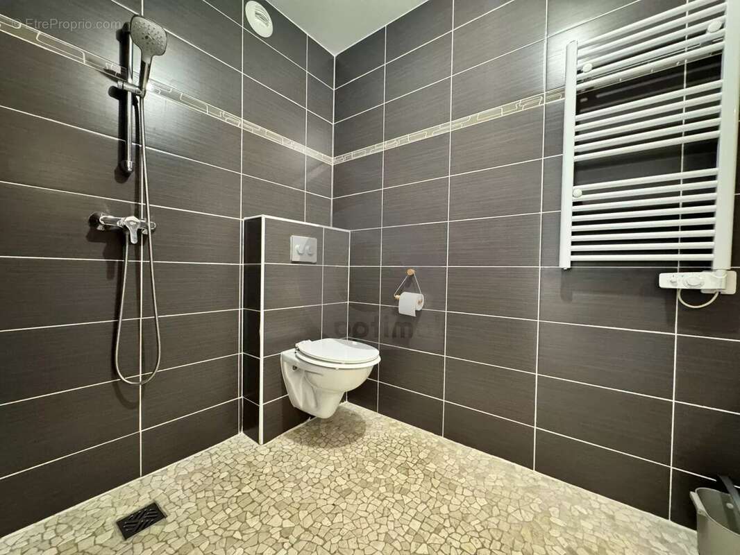 Appartement à ROQUEBRUNE-CAP-MARTIN