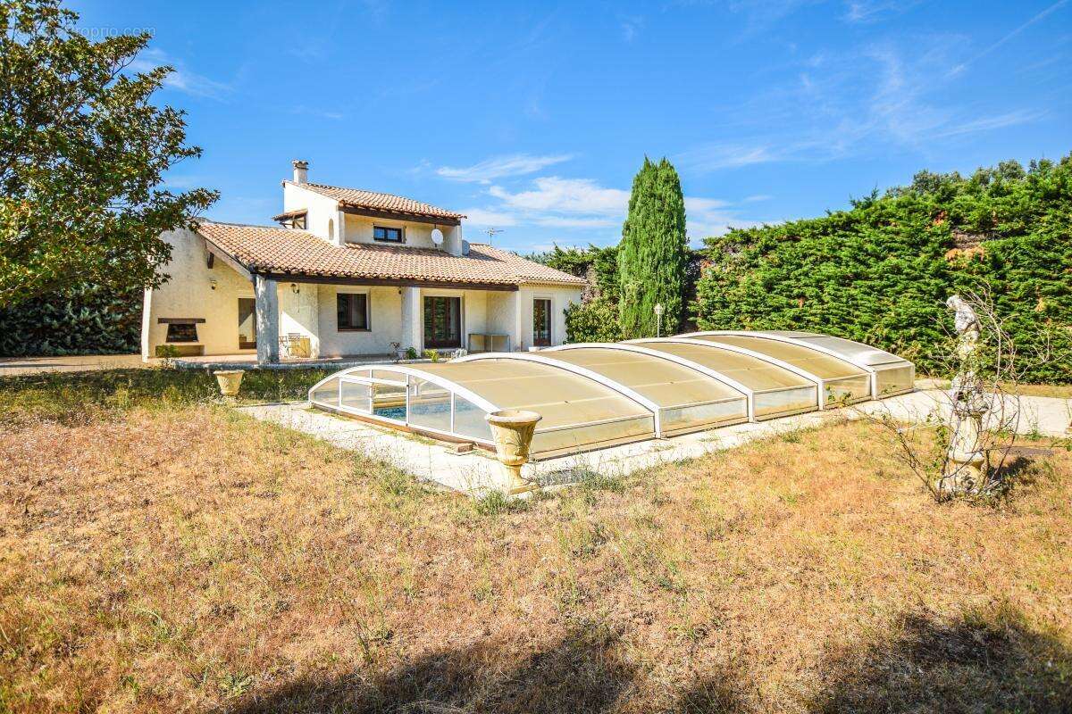 Maison 105 m² — Terrain constructible 2400 m² — Domazan, limite directe Rochefort du Gard - photo 10