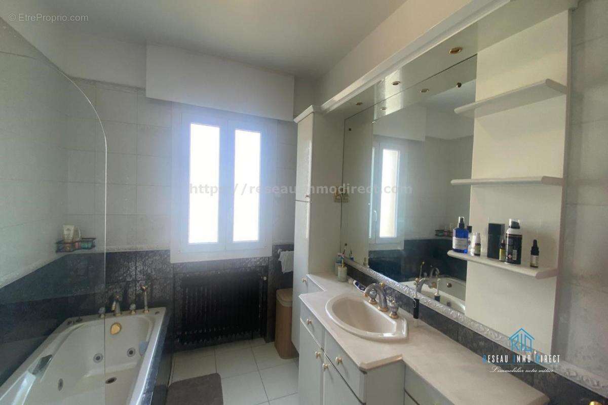 Maison à SAINT-RAPHAEL